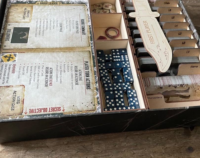 The Gloom Tavern Insert from Gaming Trunk - Board 'N' Bones